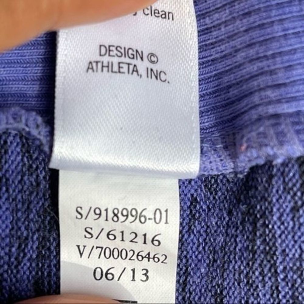 ATHLETA Batwing & Robin Cowl Sweater size small  #918996 - Picture 8 of 9